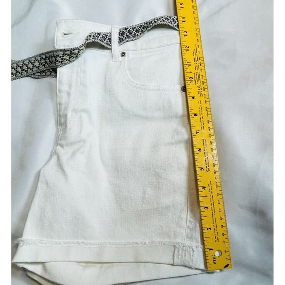 Women Maurices M High Rise Cut Off Stitched White Denim Blue Jean Shorts Size 4 - Picture 7 of 10